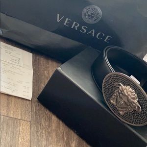 Black leather Versace belt